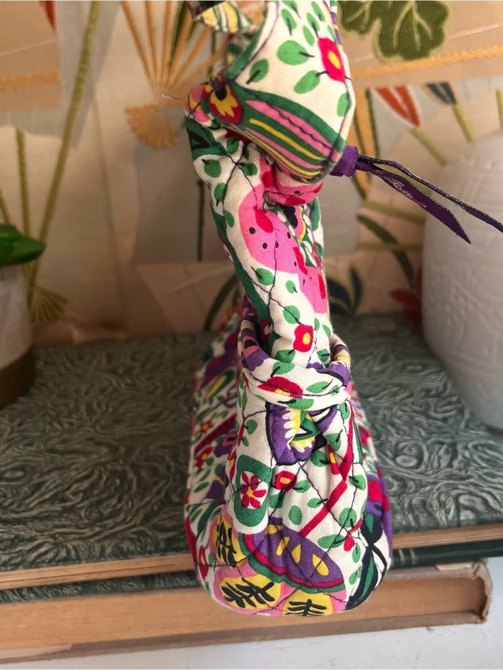 Vera Bradley Sophie bag retired Viva La Vera quilted cotton floral pattern